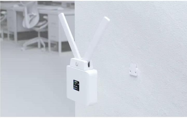 Actual product image Ubiquiti UniFi Mobile Router
