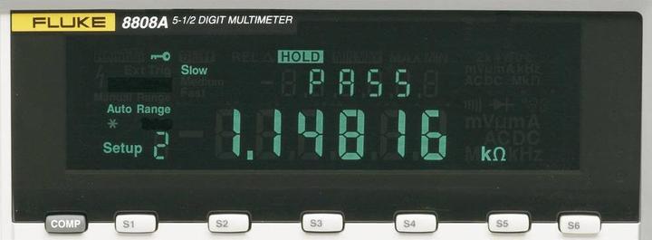 Produktbild Fluke Tischmultimeter 08A 240V (CAT I 1000V, CAT II 600V)