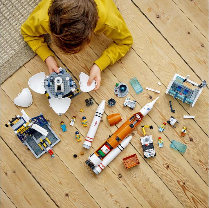Produktbild LEGO Raumfahrtzentrum (60351, LEGO City, LEGO Seltene Sets)
