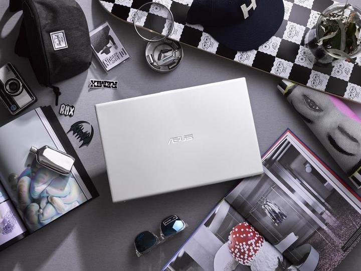 Produktbild ASUS VivoBook 17 (17.30", Intel Core i7-1165G7, 16 GB, 512 GB, CH)