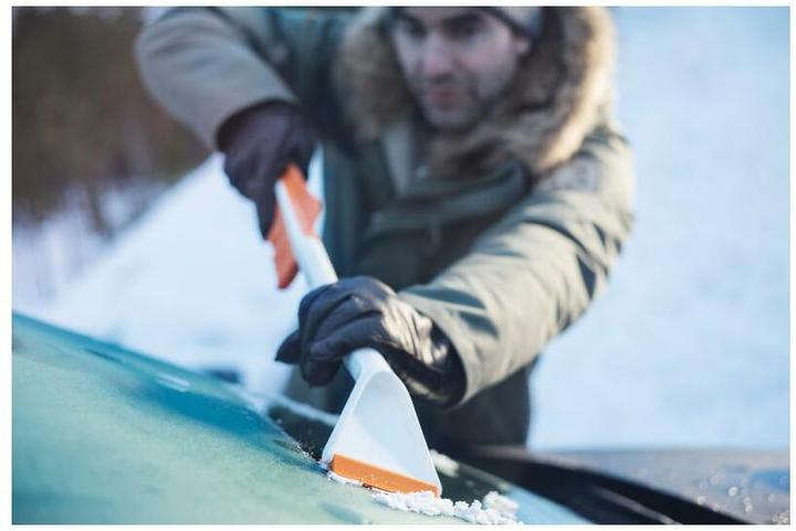 Immagine prodotto Fiskars Raschiaghiaccio spazzola neve SnowXpert