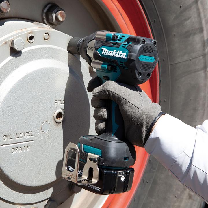 Actual product image Makita DTW701Z (Rechargeable battery operated)