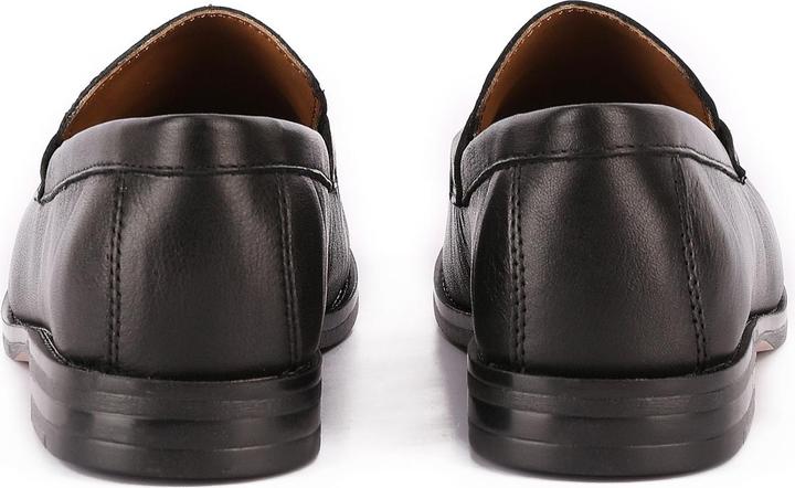 Immagine prodotto Inuovo Questa classica scarpa slip-on è un vero e proprio tuttofare. La scarpa è realizzata con materiali (40)