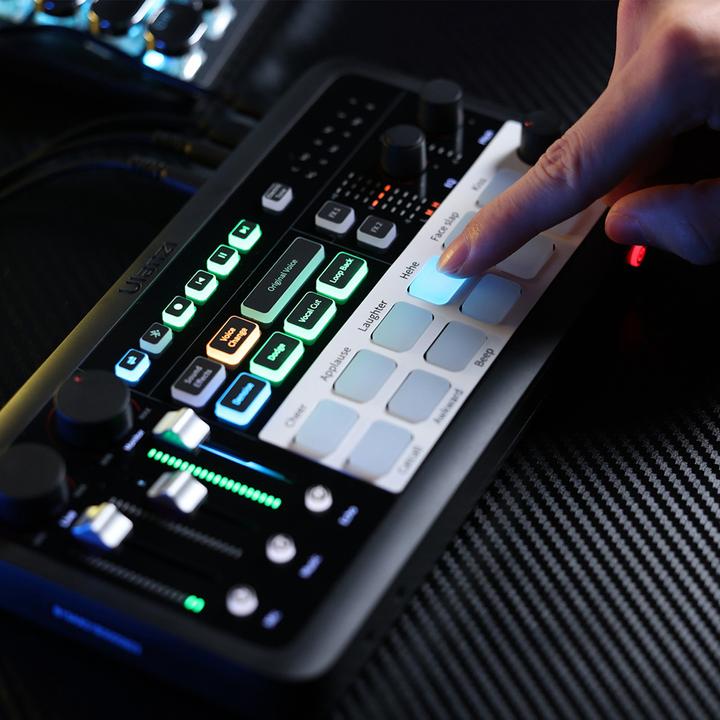 Produktbild Ulanzi AX01 UCaster Live Streaming Sound Card