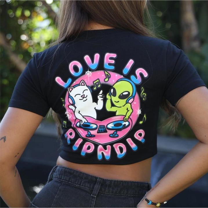 Immagine prodotto RipnDip Maglietta Love Is Ripndip Cropped Baby (L)
