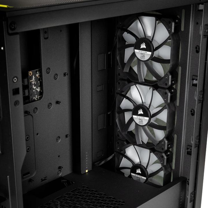 Actual product image Corsair iCUE 4000X (mATX, Mini-ITX, ATX, E-ATX)