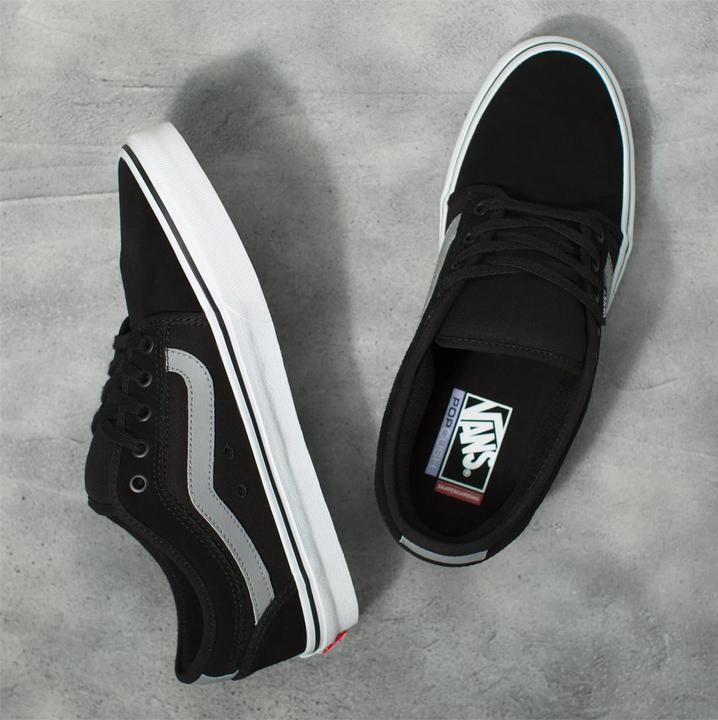 Actual product image Vans Chukka Low Sidestripe (38)