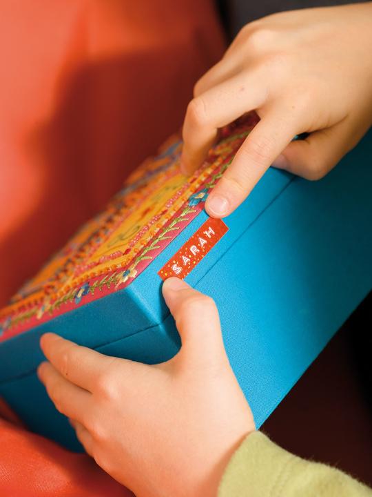 Actual product image Dymo Embossing tape 3D (0.90 cm, Red, Blue, Black)