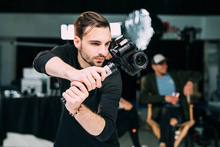 Actual product image Zhiyun Crane M2S Combo (Single-lens reflex camera, Action camera, 1 kg)