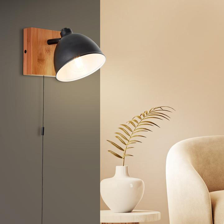 Actual product image Brilliant Celia Wall Lamp matt black/bamboo Metal/bamboo Pull Switch 1x D4 (E14)