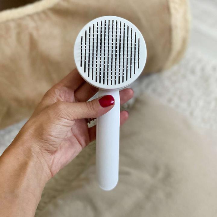 Actual product image Intirilife Cat brush Dog brush self-cleaning (Cat, Dog)
