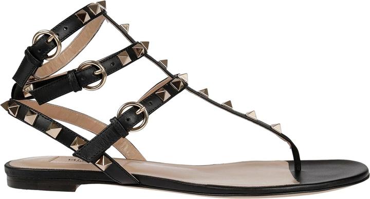 Valentino Garavani Rockstud Flip-Flop Sandals (35.5)