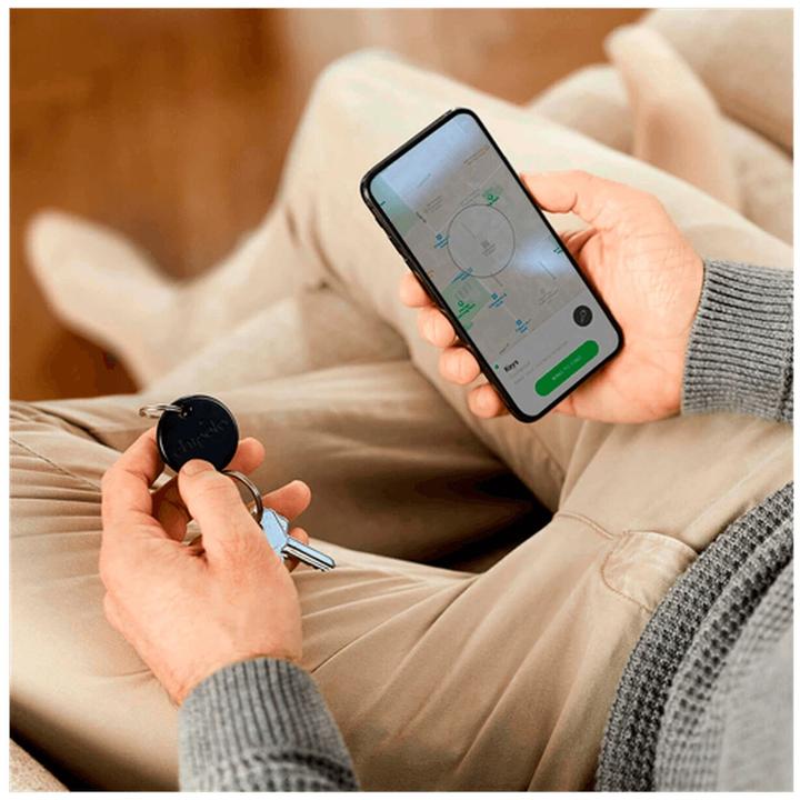 Actual product image Chipolo One Black/White 2-Pack (Android, iOS)
