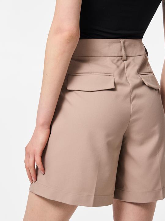 Actual product image Pieces PCFAMI HW Bermudashorts (XS)