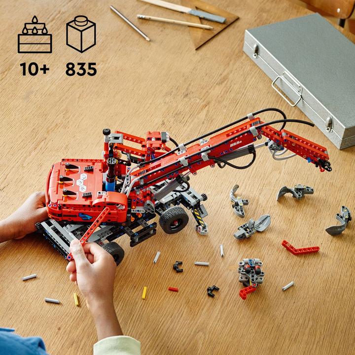 Actual product image LEGO Handling excavator (42144, LEGO Technic)