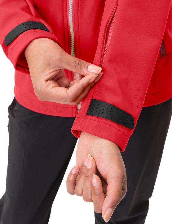 Actual product image Vaude Women's All Year Elope Softshell Jacket (40)