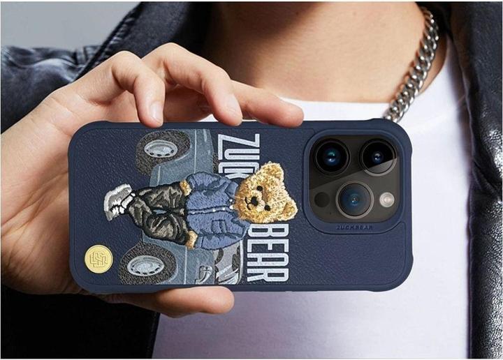 Produktbild Zuck Bear Headphone case case SAN FRANCISCO FORTUNE for IPHONE 15 Pro bay area player (Apple iPhone 15 Pro)
