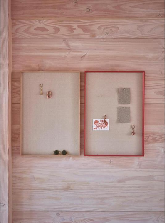 Actual product image Oyoy Pinboard Peili small 78 cm x 55 cm, Nature (Bulletin board, 78 x 55 cm)