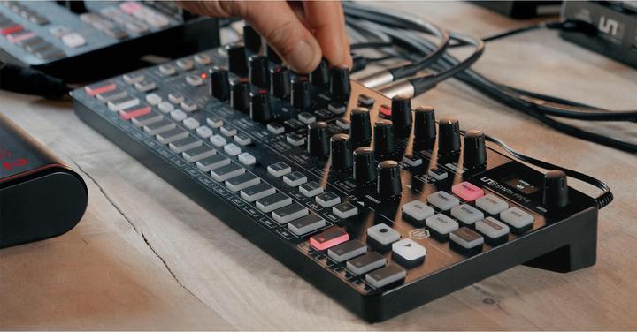 Image du produit IK Multimedia UNO Synth PRO X