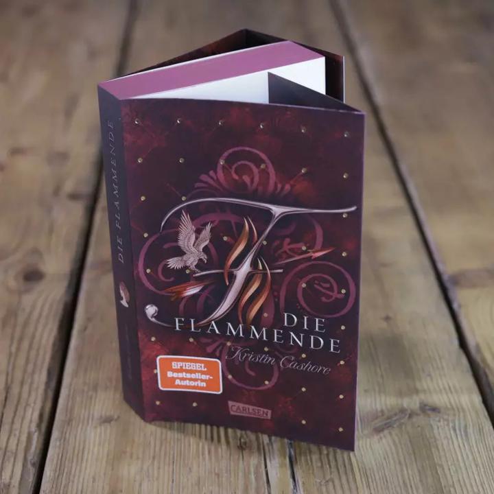 Produktbild Die Flammende (Die sieben Königreiche 2) (Kristin Cashore, Deutsch)