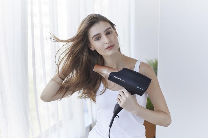 Immagine prodotto Panasonic EH-NA65CN825