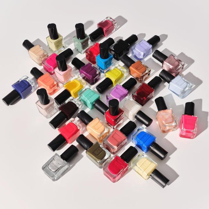 Immagine prodotto Catrice Nagellack Gel Affair 028 Just Pooling Around (028, Solo piscina in giro, Smalto per unghie effetto gel)