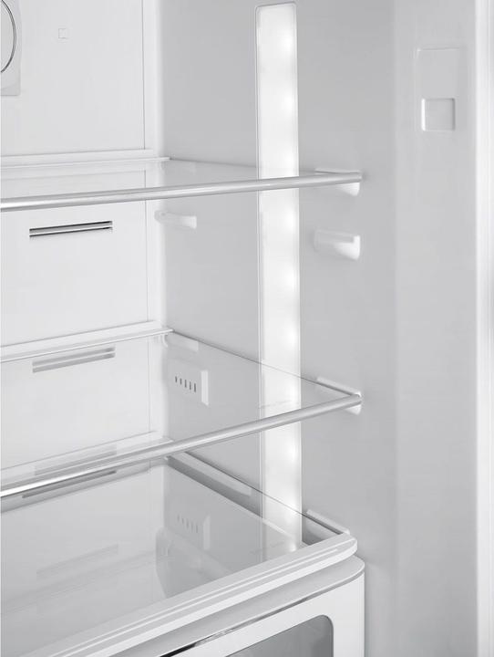 Actual product image Smeg Retro Style FAB32RCR5 (331 l)