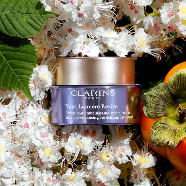 Actual product image Clarins Nutri Lumiere Revive (50 ml, Day cream)