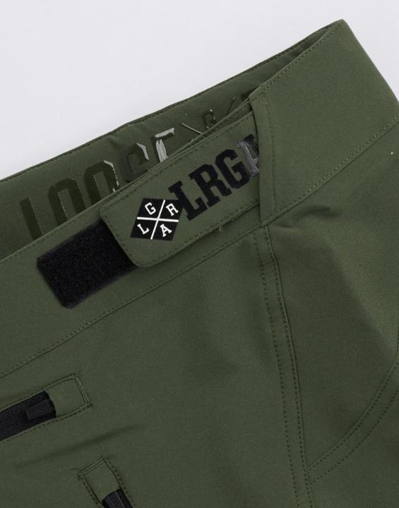 Actual product image Loose Riders C/ Evo Shorts (28)