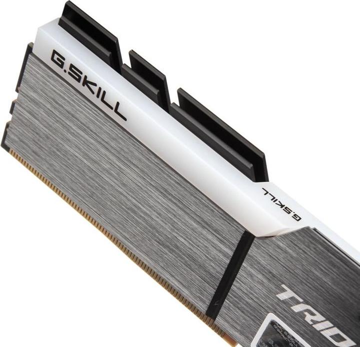 Immagine prodotto G.Skill Trident Z RGB (2 x 16GB, 3200 MHz, DDR4-RAM, DIMM)