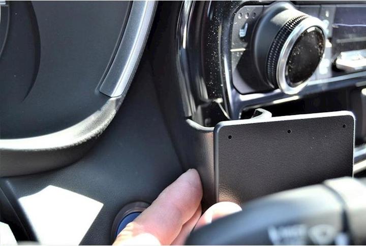 Actual product image Brodit 855618 Car mount Toyota Highlander 20-