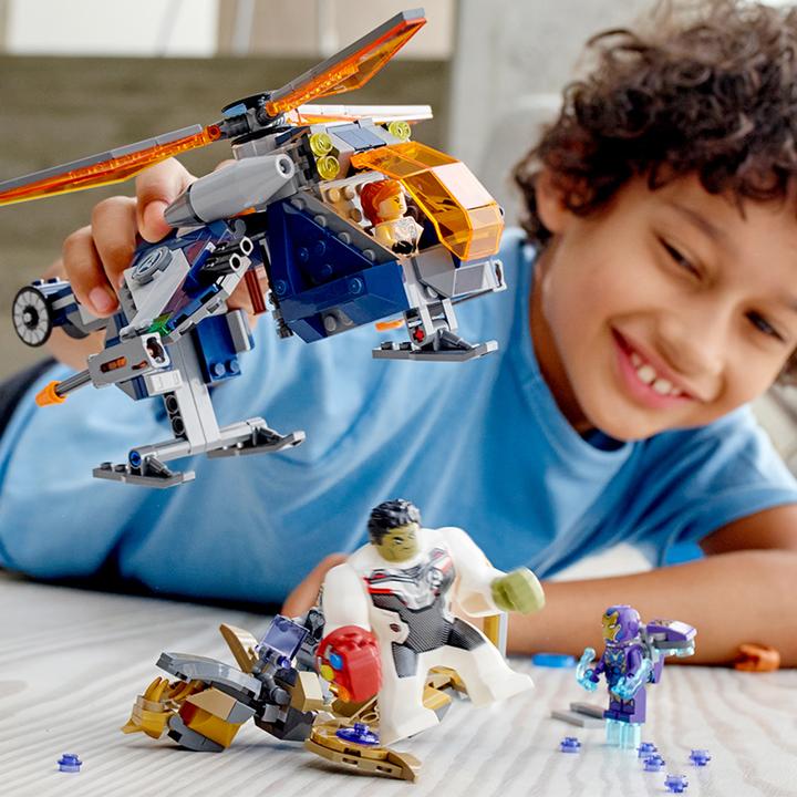 Immagine prodotto LEGO Vendicatori Hulk Helicopter Rescue (76144, LEGO Marvel)