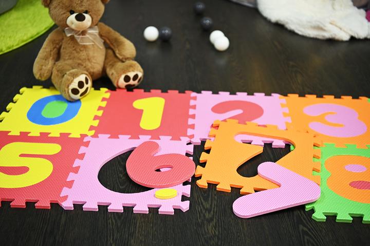 Actual product image Knorrtoys Puzzlematte - "Zahlen"/10-tlg./32 cm (32 x 32 cm)