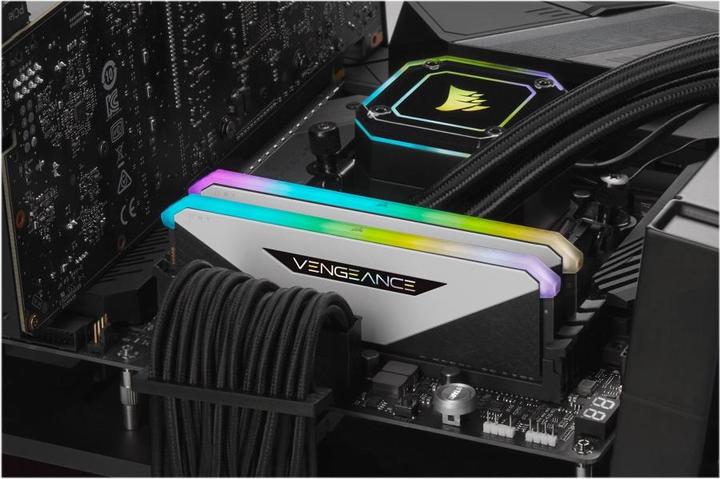 Actual product image Corsair Vengeance RGB RT (2 x 8GB, 3600 MHz, DDR4-RAM, DIMM)