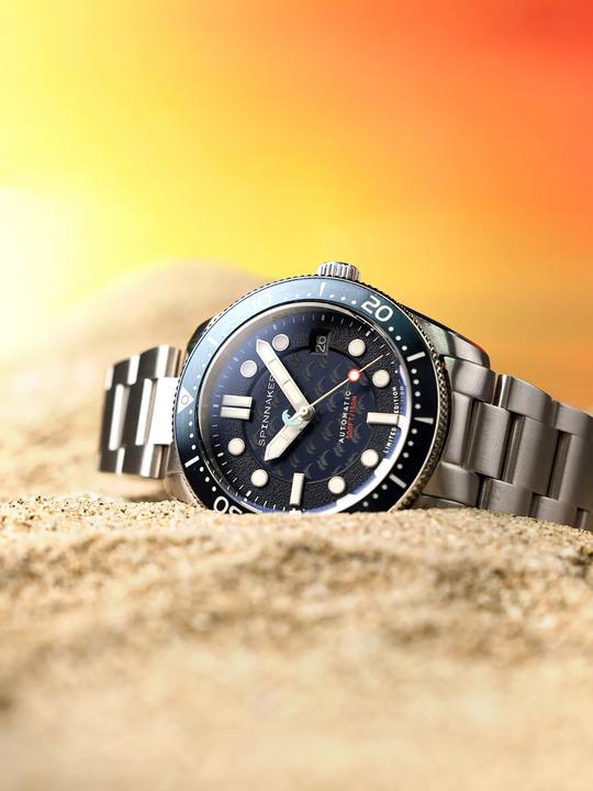 Actual product image Spinnaker SP-5129-11 (Rotating bezel left, 40 mm)