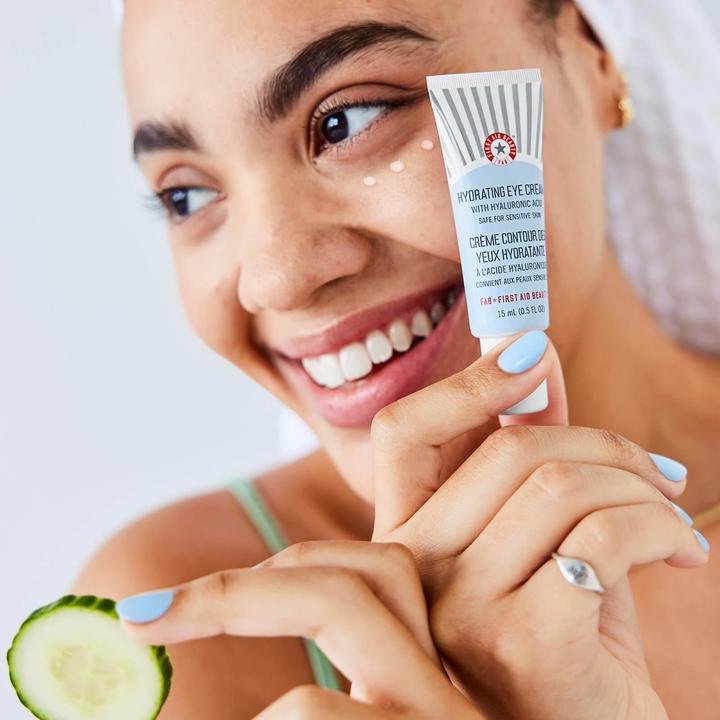 Image du produit First Aid Beauty Hydrating Eye Cream (15 ml, Journée)