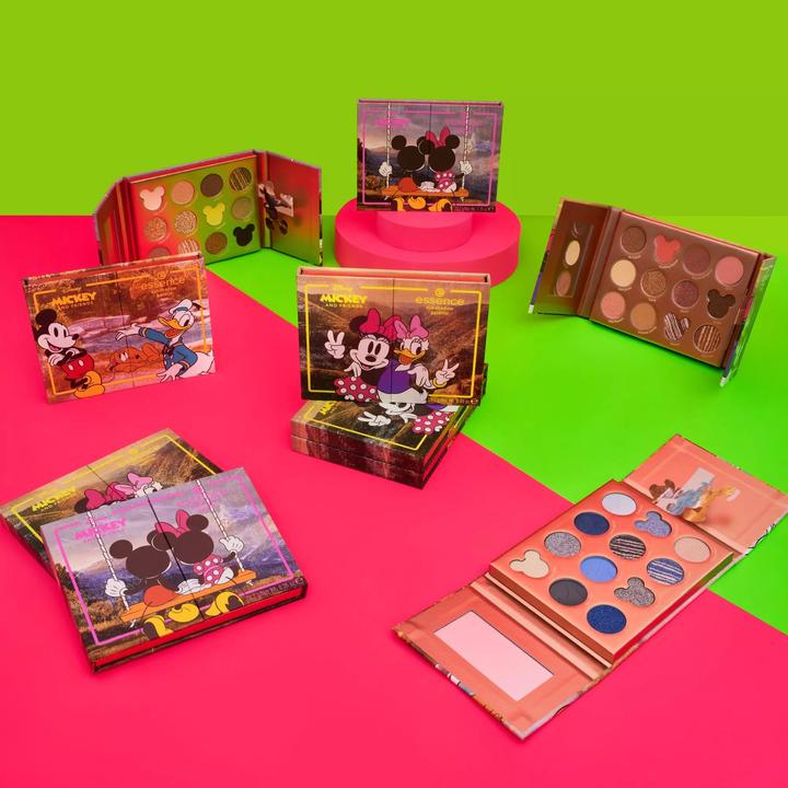 Image du produit essence Palette d'ombres à paupières Mickey Friends 02 L'imagination n'a pas d'âge (02 L'imagination n'a pas d'âge)