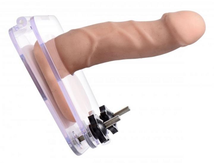 Produktbild Master Series Cock and Ball Crusher (4.50 cm)