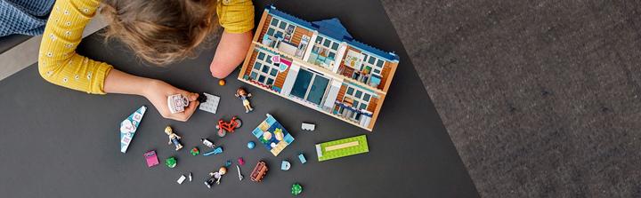Produktbild LEGO Heartlake City Schule (41682, LEGO Friends)