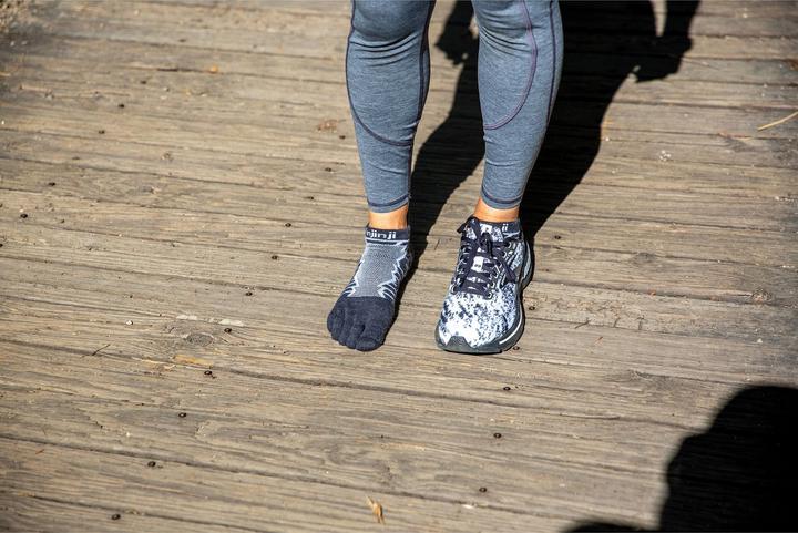 Actual product image Injinji Ultra Run No-Show Wool (S)