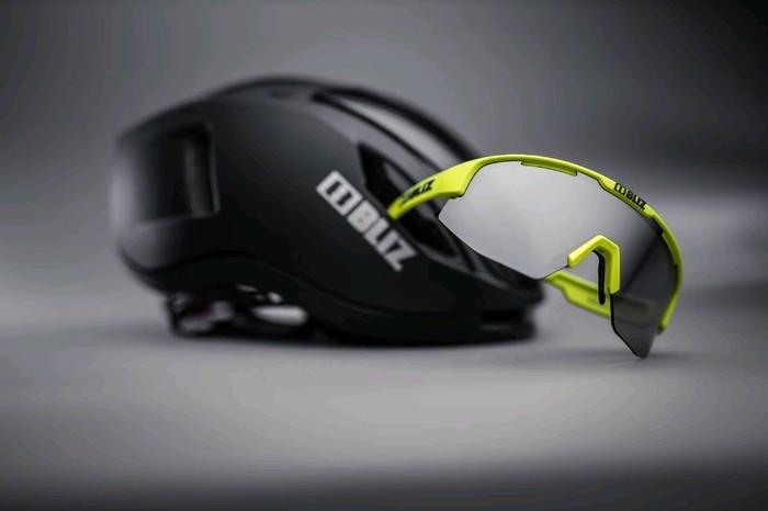 Actual product image Bliz Matrix (Smoke Silver, Matt lime green, Smoke, smoke w silver mirror)