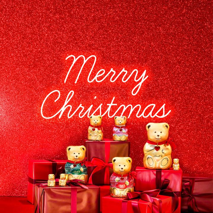 Image du produit Lindt Teddy Lait Pull Edition Vert & Rouge Noël (104 g)