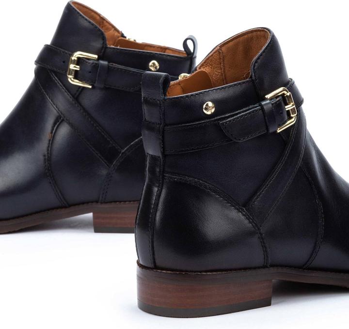 Actual product image Pikolinos Stiefelette (36)