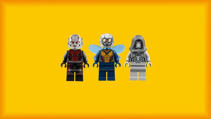 Actual product image LEGO Marvel Super Heroes Explorers of the Quantum Realm (76109, LEGO Marvel)