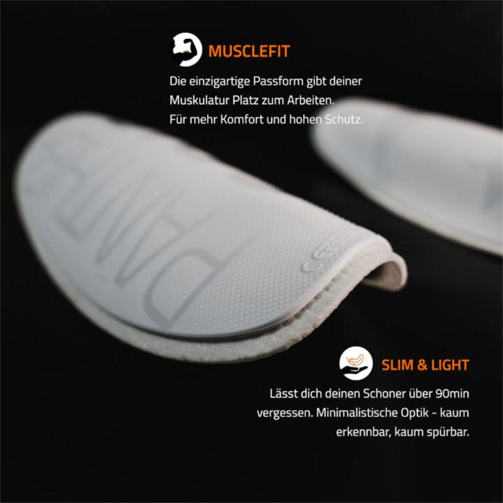 Produktbild Panthergrip Fussball Schienbeinschoner mit Anziehhilfe Weiss Grösse L (L)