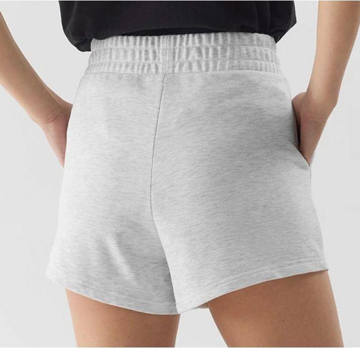 Actual product image 4F Shorts (S)
