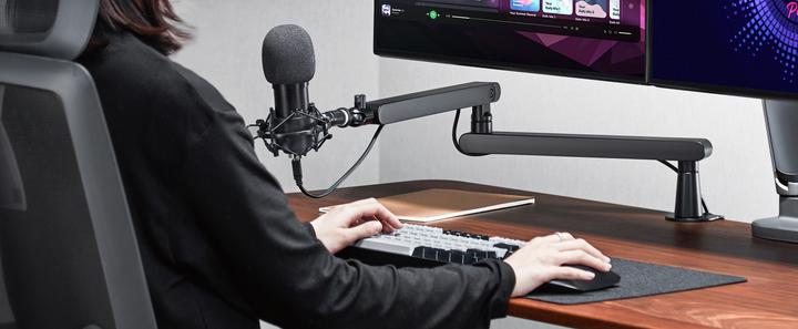 Actual product image Deltaco Gaming Low-profile table mount for streaming microphones