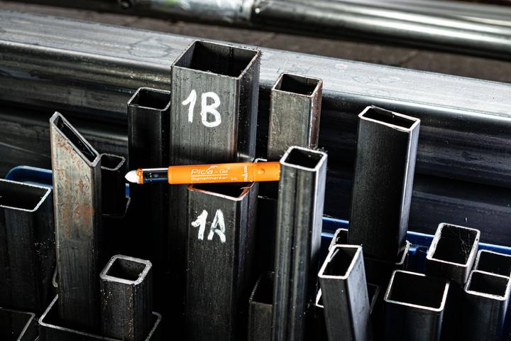 Actual product image Pica Marker (RAL 9001, 8 mm, 1 x)