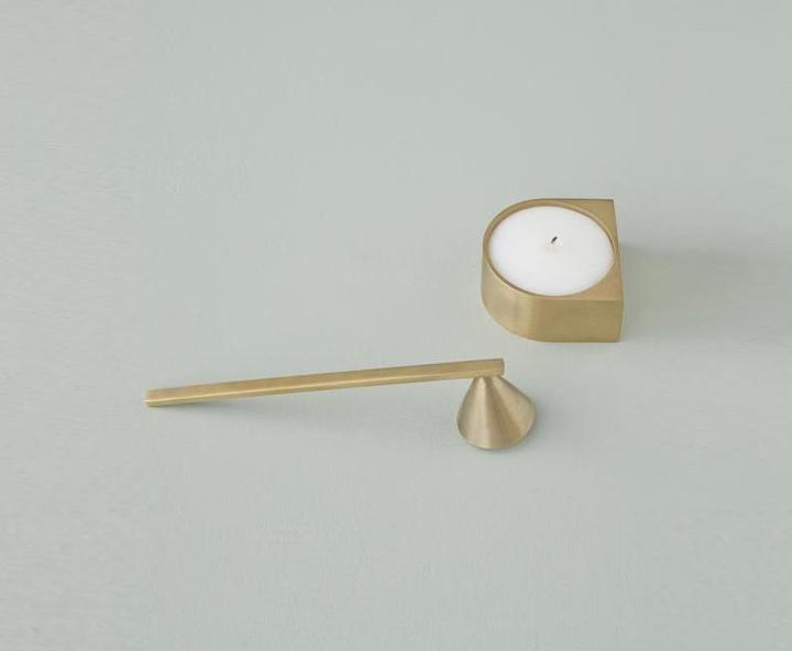 Produktbild Ferm Living Brass Extinguisher (4 x 4 x 16.5 cm)