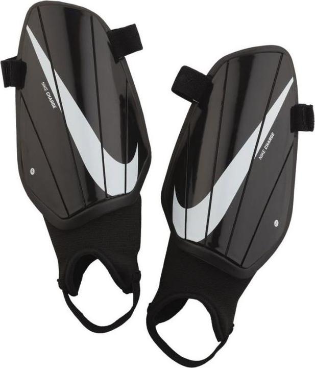 Nike Charge Soccer Shin Guards BLACK/BLACK/WHITE M (M)